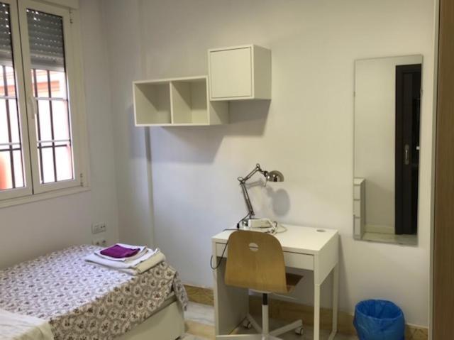 Colegio Mayor Careu - Women Only - University Community Siviglia Esterno foto