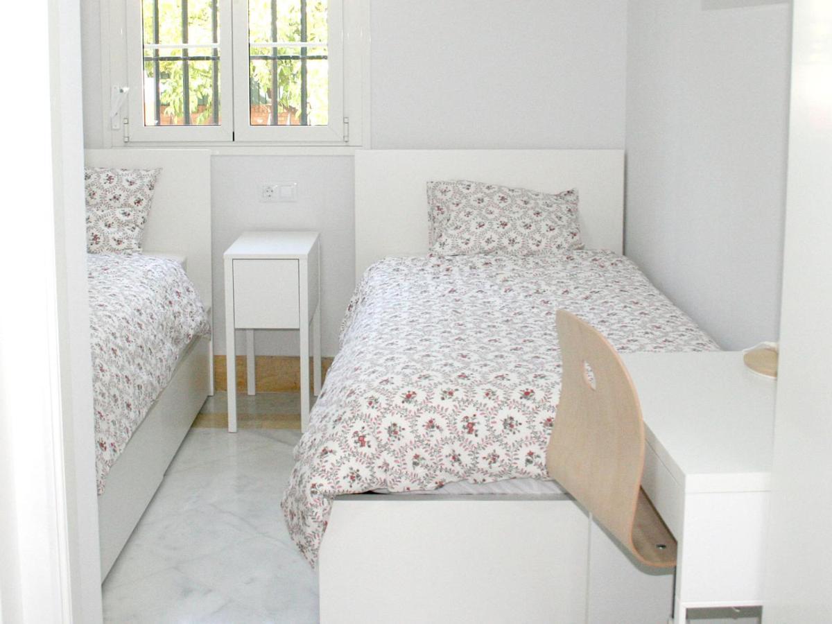 Colegio Mayor Careu - Women Only - University Community Siviglia Esterno foto