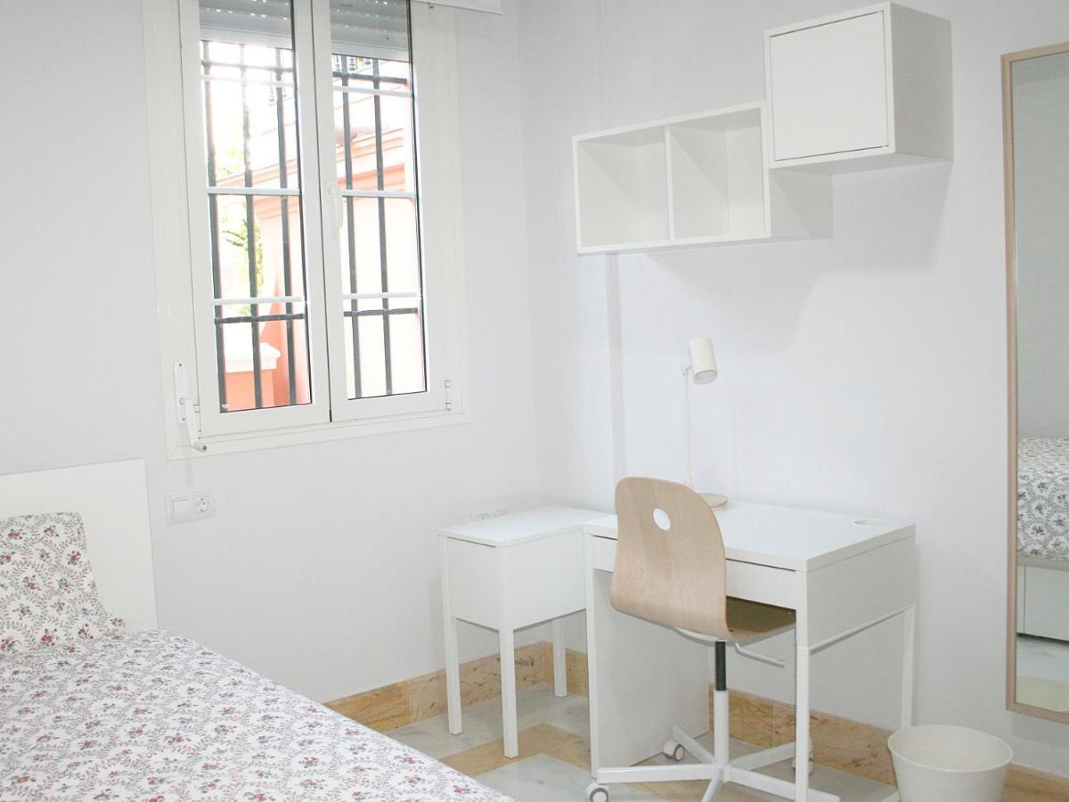 Colegio Mayor Careu - Women Only - University Community Siviglia Esterno foto