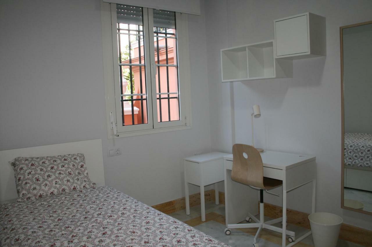 Colegio Mayor Careu - Women Only - University Community Siviglia Esterno foto